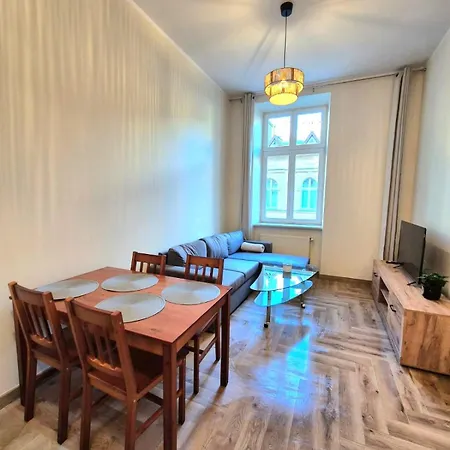 Апартаменты Domino Apartament- Dworzec Pkp-rynek