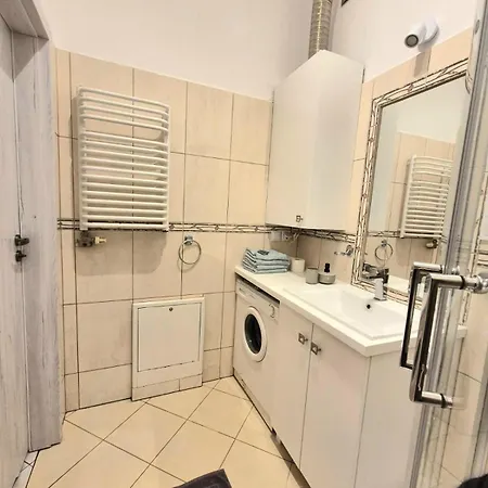 Domino Apartament- Dworzec Pkp-rynek Daire Krakow