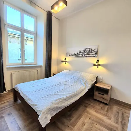 Apartment Domino Apartament- Dworzec Pkp *